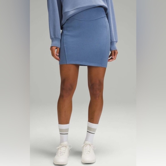lululemon athletica Scuba Oasis Blue High-Rise Mini Skirt